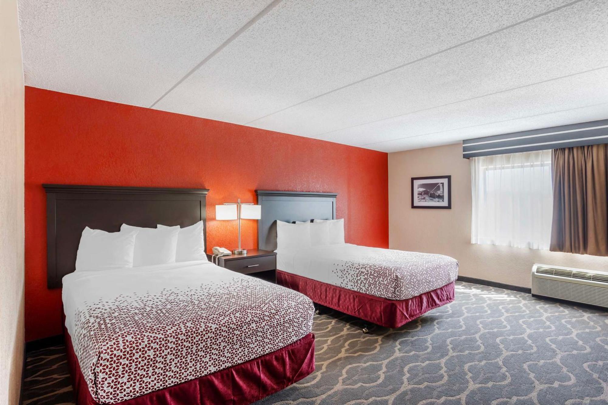Best Western Inn at Blakeslee-Pocono Exterior foto