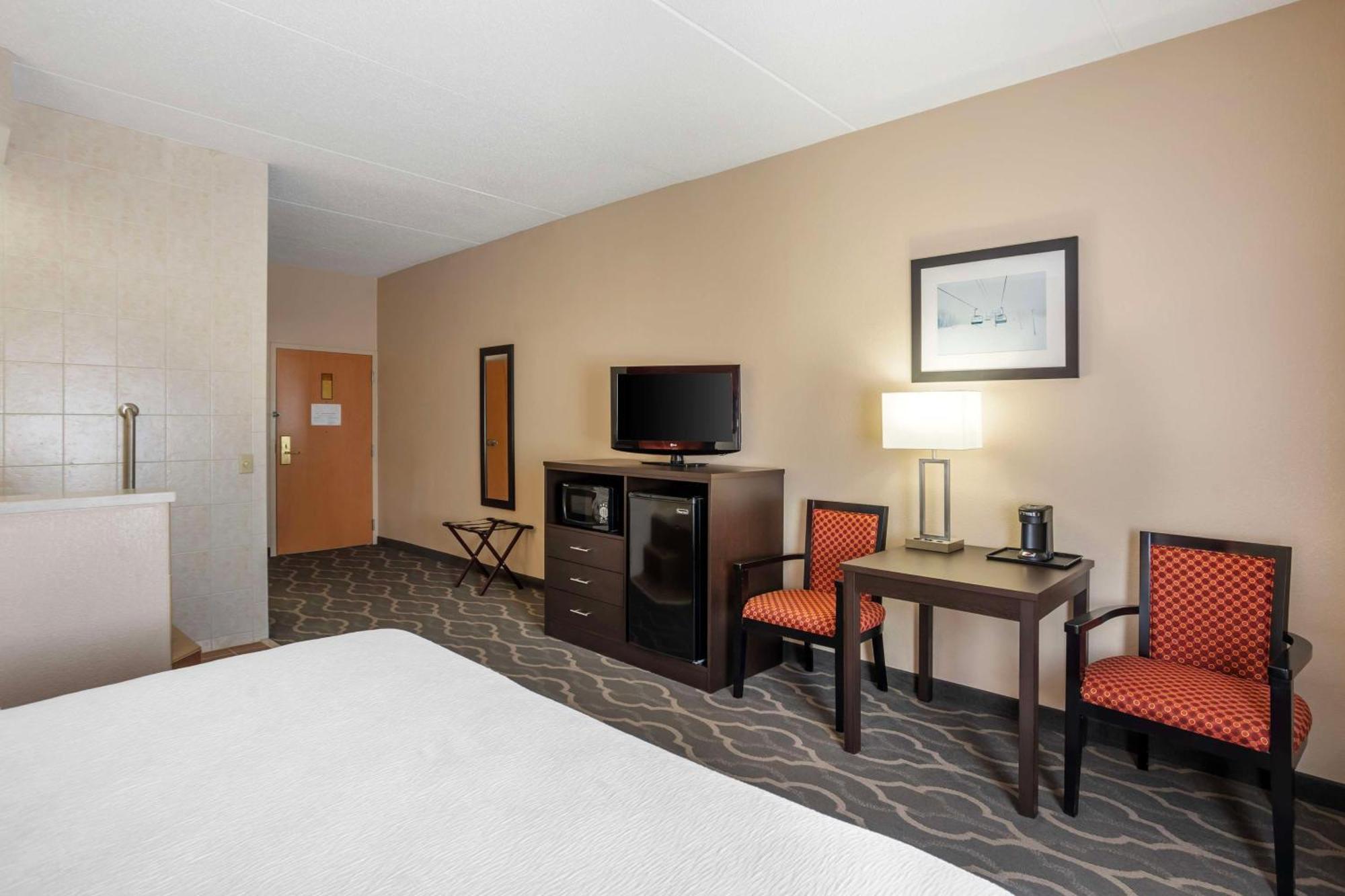 Best Western Inn at Blakeslee-Pocono Exterior foto