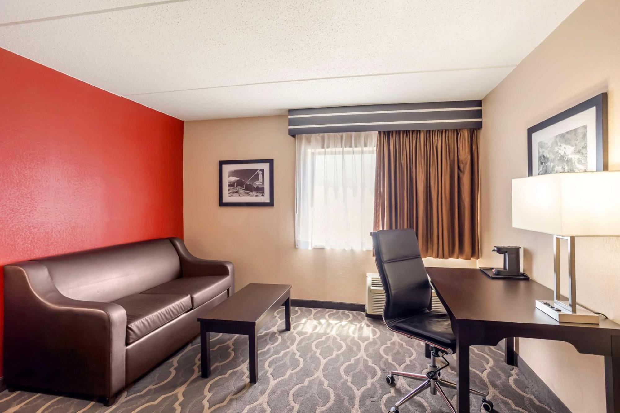 Best Western Inn at Blakeslee-Pocono Exterior foto