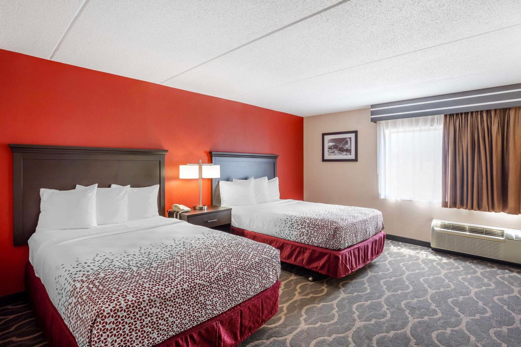 Best Western Inn at Blakeslee-Pocono Exterior foto