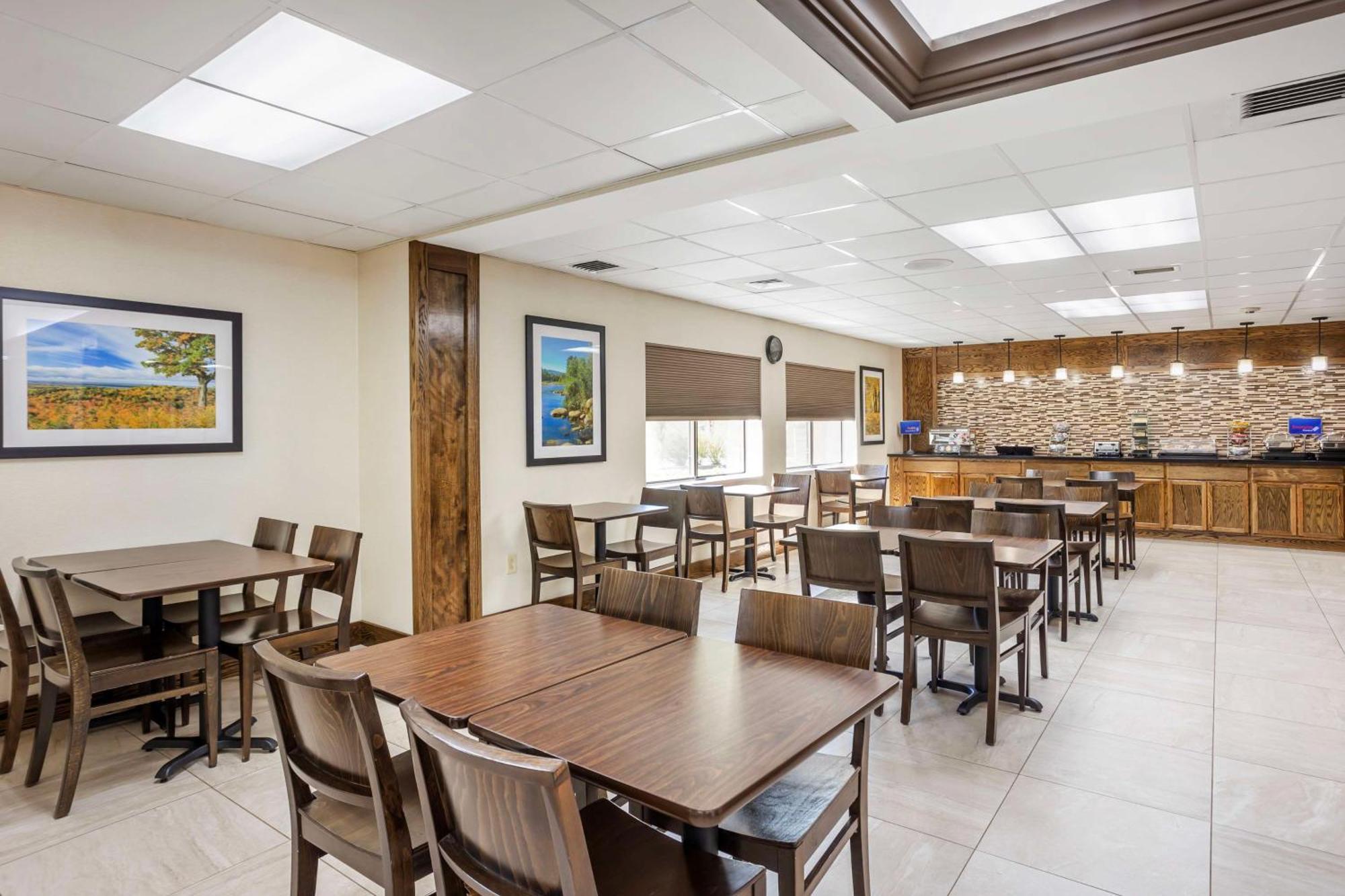 Best Western Inn at Blakeslee-Pocono Exterior foto